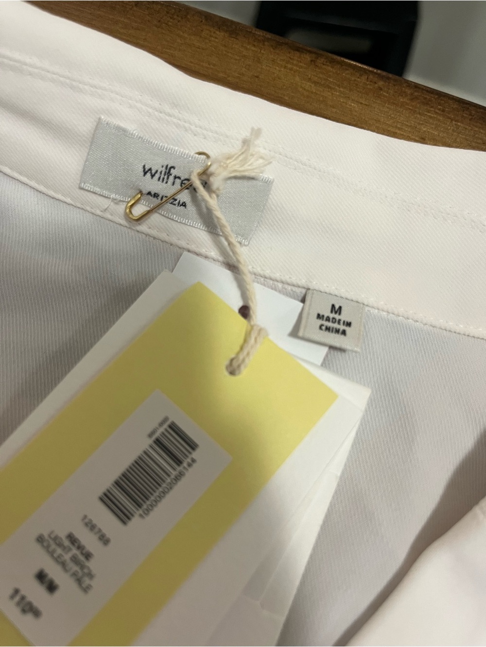 Aritzia Blouse - Picture 3 of 3